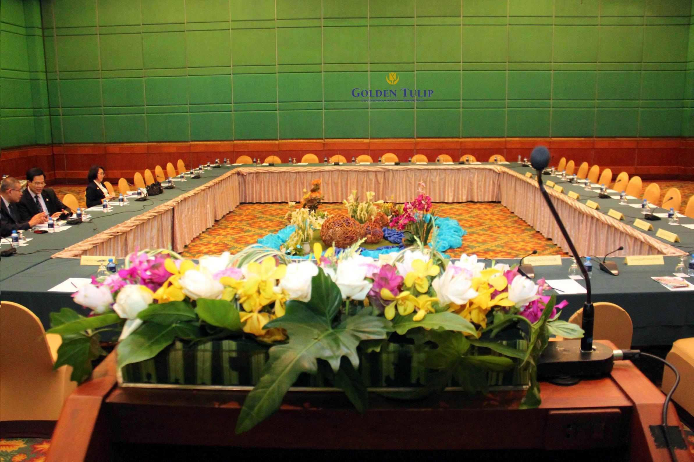 Golden Tulip Sovereign Hotel Bangkok Luaran gambar
