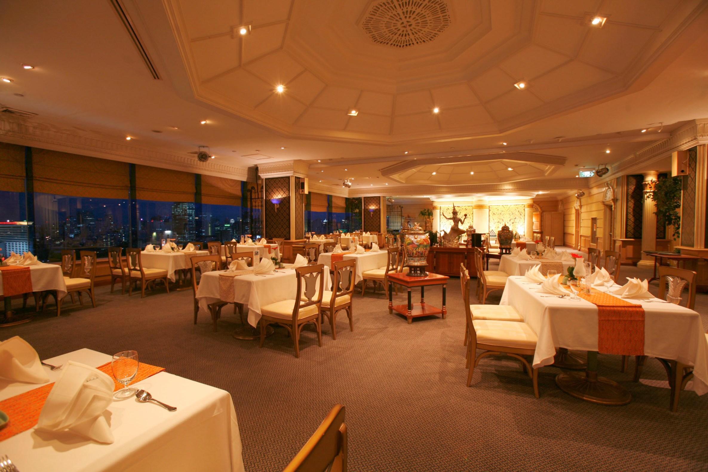 Golden Tulip Sovereign Hotel Bangkok Luaran gambar