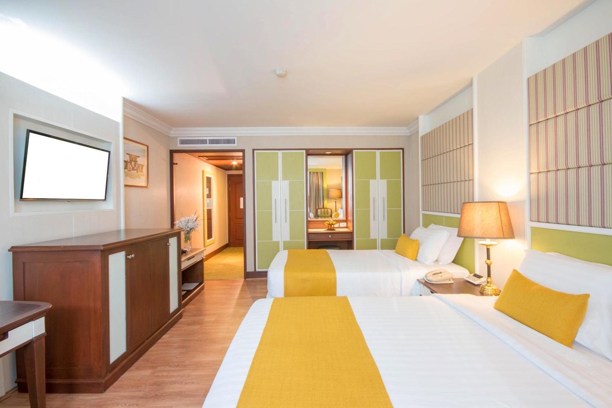 Golden Tulip Sovereign Hotel Bangkok Luaran gambar