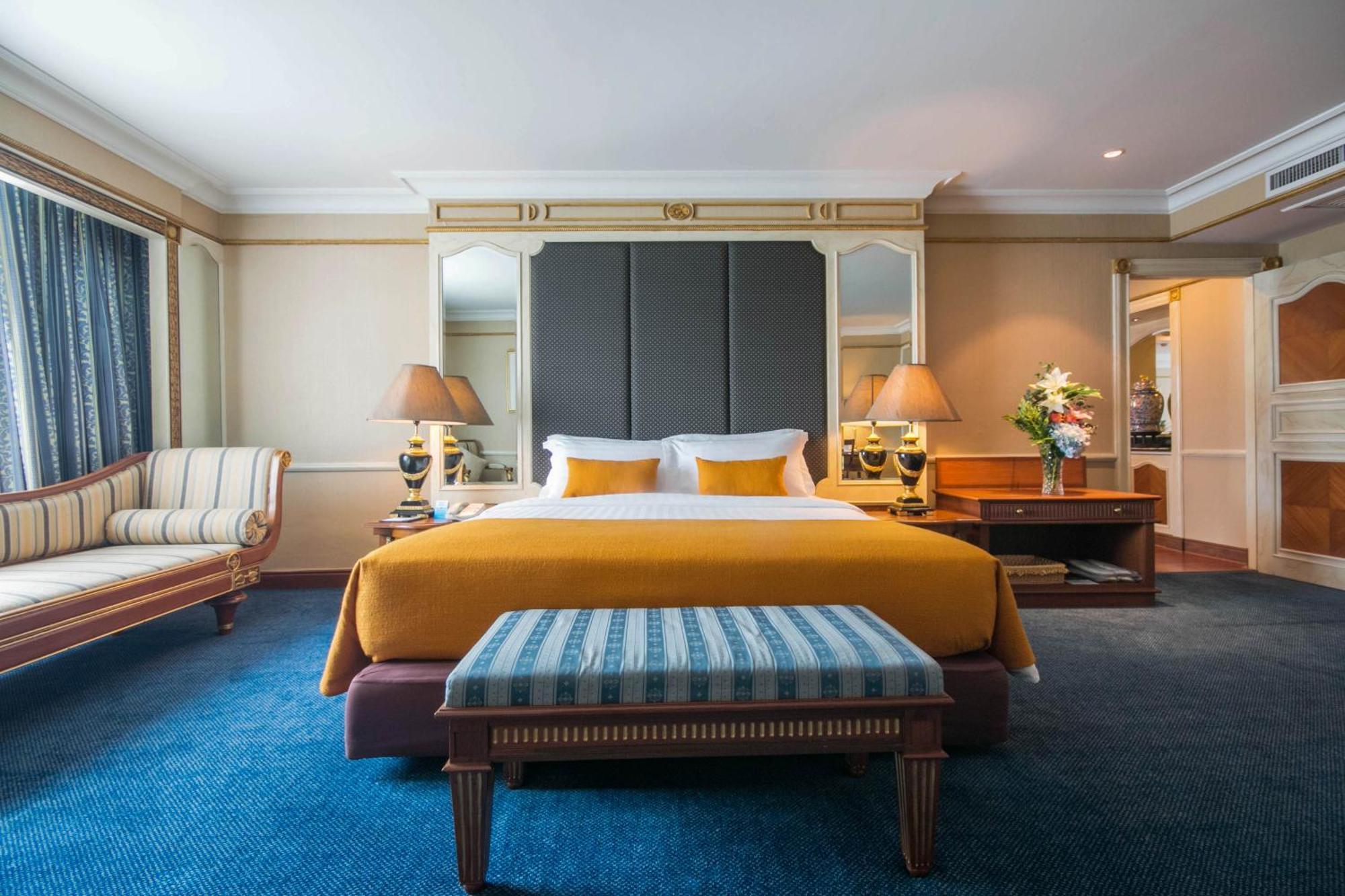Golden Tulip Sovereign Hotel Bangkok Luaran gambar