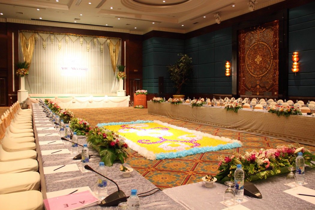 Golden Tulip Sovereign Hotel Bangkok Luaran gambar