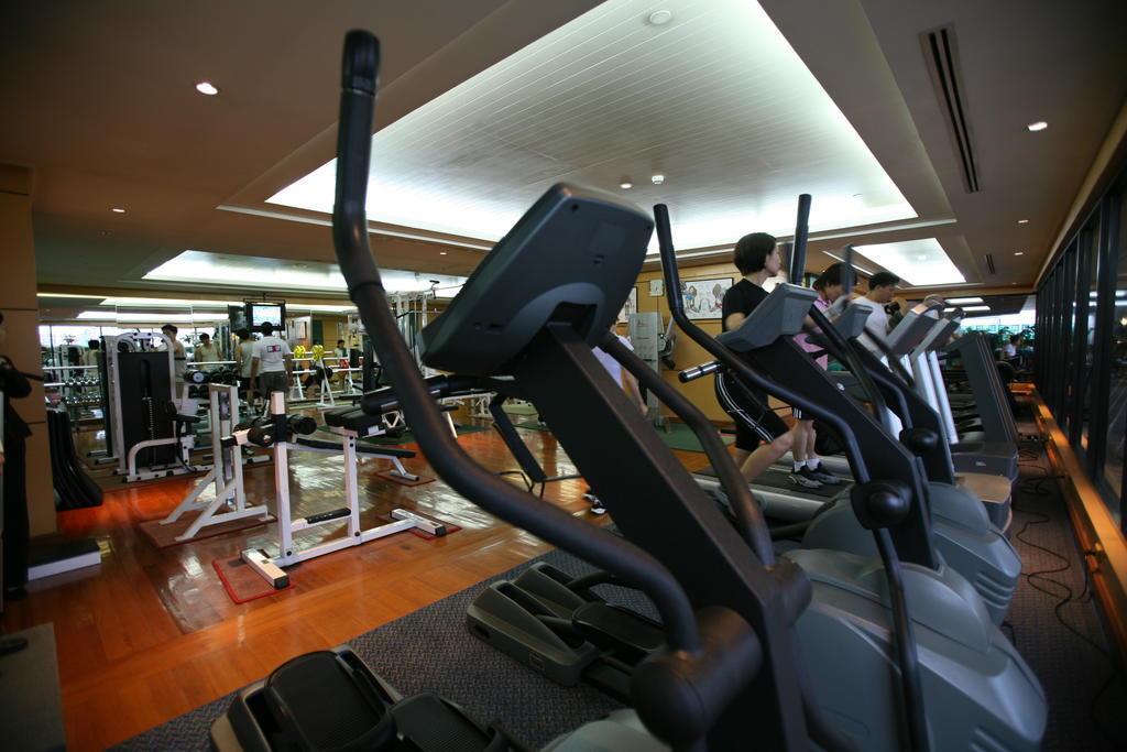 Golden Tulip Sovereign Hotel Bangkok Luaran gambar